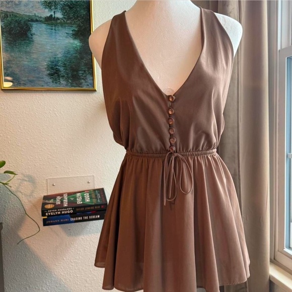 Vintage V-Neck Babydoll Tank Top Blouse with tie waist - Picture 1 of 8